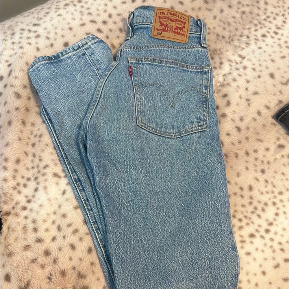 Levi's Sky Blue Denim Jeans